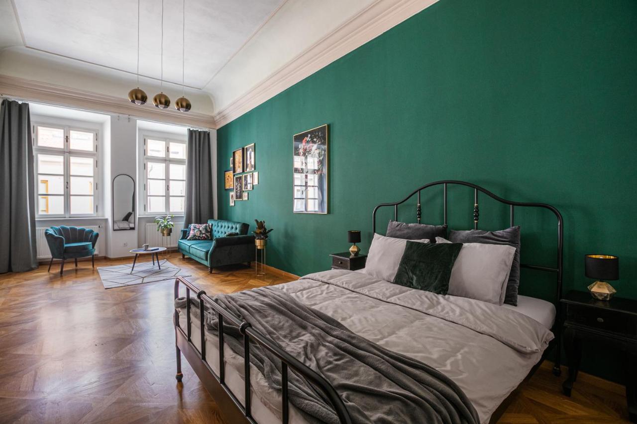 New Stylish 3 Bedrooms In Mala Strana - N2nd Praag